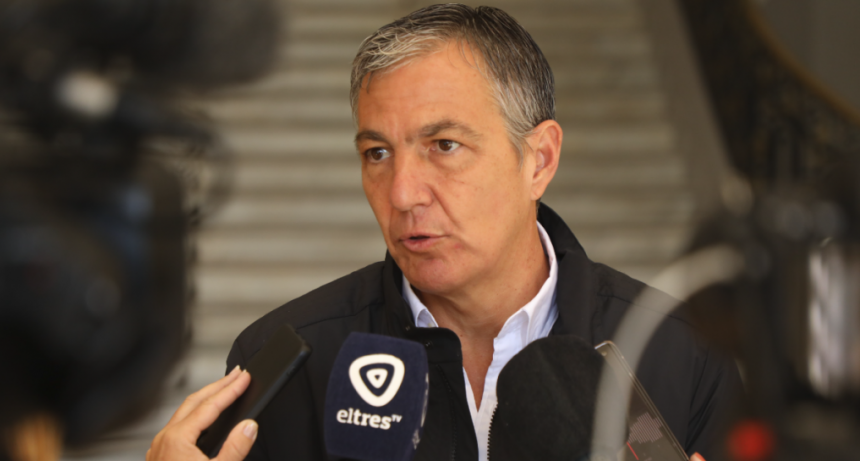 Pusineri precis&oacute; aspectos del acuerdo salarial vigente con los gremios de la administraci&oacute;n p&uacute;blica santafesina
