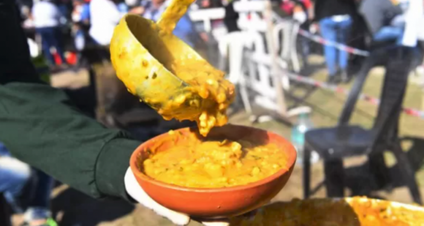 El Paseo Gastron&oacute;mico se suma a los festejos por el D&iacute;a de la Patria en Santo Tom&eacute;