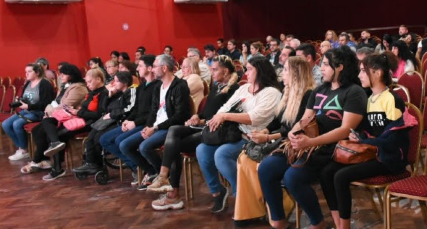 Santo Tom&eacute;: La Escuela Municipal de Dirigentes Institucionales contin&uacute;a con una nueva capacitaci&oacute;n