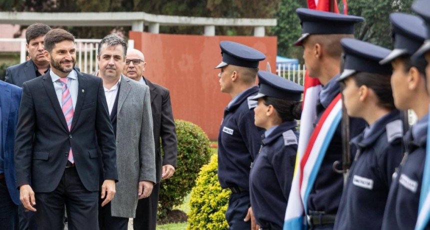 Pullaro: &ldquo;Vamos a trabajar para tener una Polic&iacute;a moderna que d&eacute; respuestas eficientes contra el delito&rdquo;