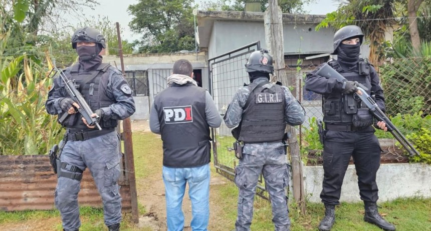 Departamento San Lorenzo: PDI aprehendi&oacute; a dos hombres y cuatro mujeres por narcomenudeo