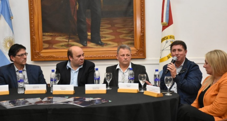 El Senador Pirola suma, una vez más a Fecol + Expodema y confirma el espacio “Juntos y en Positivo”