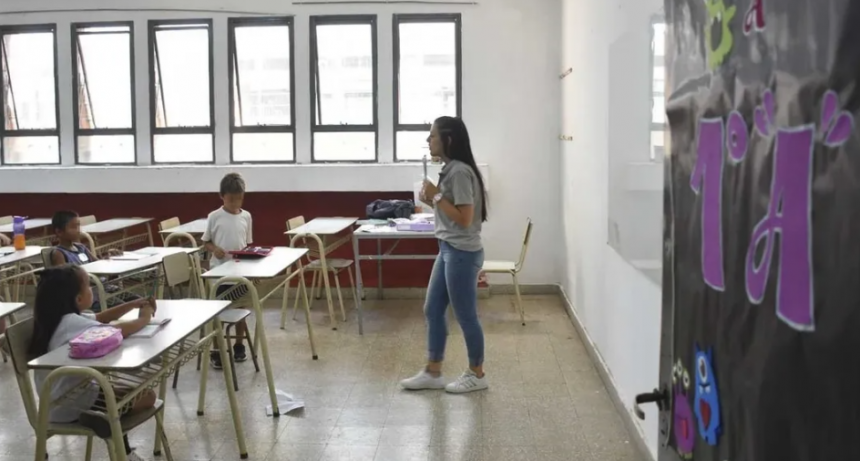Asistencia Perfecta: est&aacute; publicado el decreto que establece el premio para los docentes que no falten a trabajar