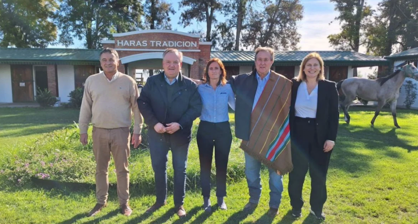 El Senador Michlig y la Vicegobernadora Scaglia visitaron Arruf&oacute; y se reunieron con productores regionales