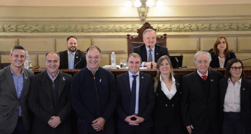 El Senado declar&oacute; ciudades a Helvecia y Alvear, y la Provincia suma tres nuevos municipios