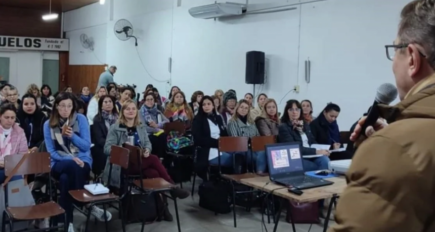 Provincia lanz&oacute; en San Justo el plan de alfabetizaci&oacute;n "Ra&iacute;z"