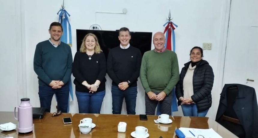 Leonardo Diana se reuni&oacute; con la ministra de Salud Silvina Ciancio para proyectar acciones futuras