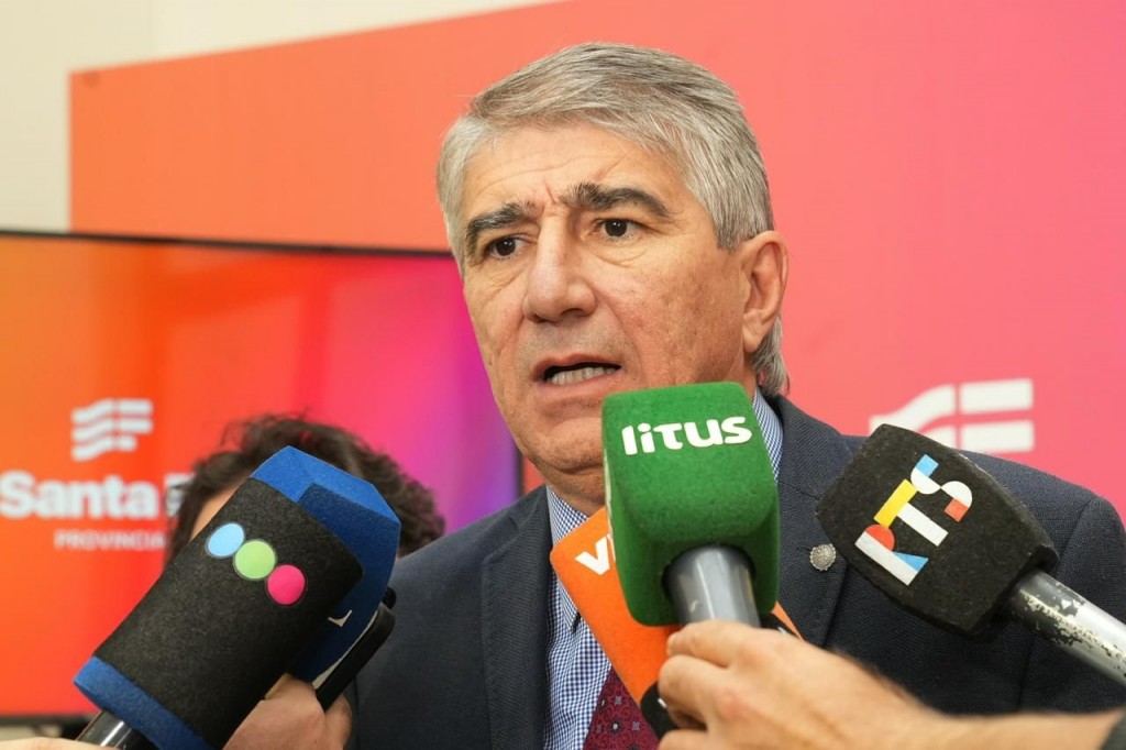 El Gobierno anunció cómo pagará el aumento acordado a los trabajadores estatales, incluidos los docentes