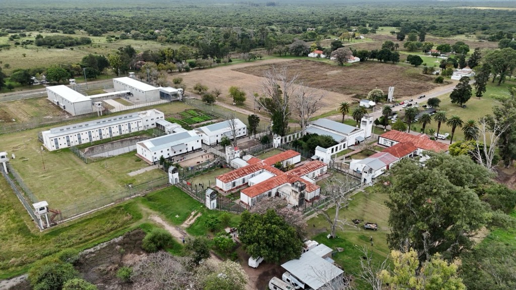Con la habilitación de dos nuevos pabellones en Santa Felicia, Provincia trasladará internos de 7 Unidades Regionales