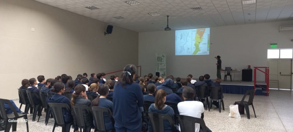 Alvizo solicitó precisiones sobre obras de ripiado y asfalto para Santo Tomé