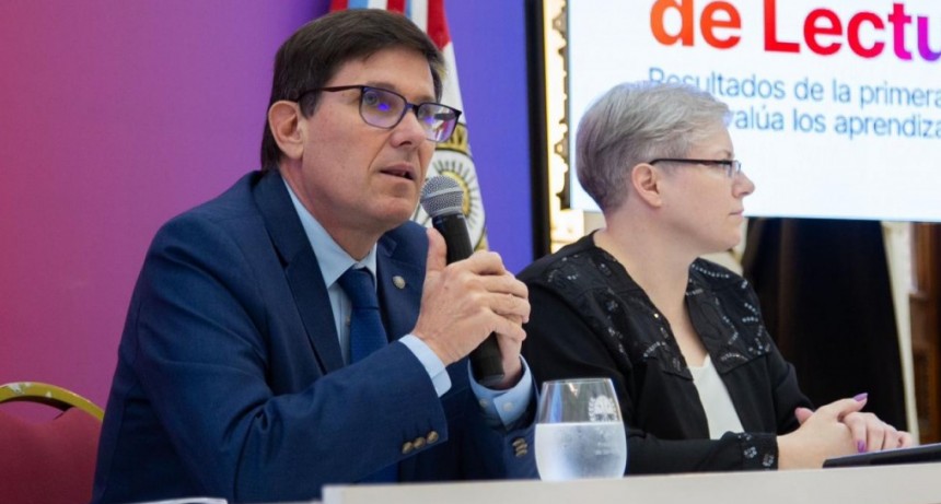 Cu&aacute;les son las medidas que Santa Fe lleva adelante para revertir &ldquo;la cat&aacute;strofe educativa&rdquo; en materia de lectura y comprensi&oacute;n