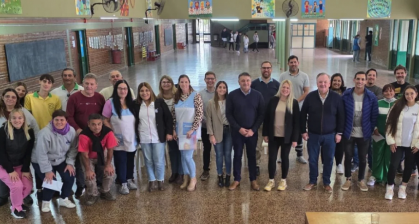 Michlig: &ldquo;Nosotros seguimos estando, cara a cara con la gente, con hechos concretos y presencia permanente&rdquo;
