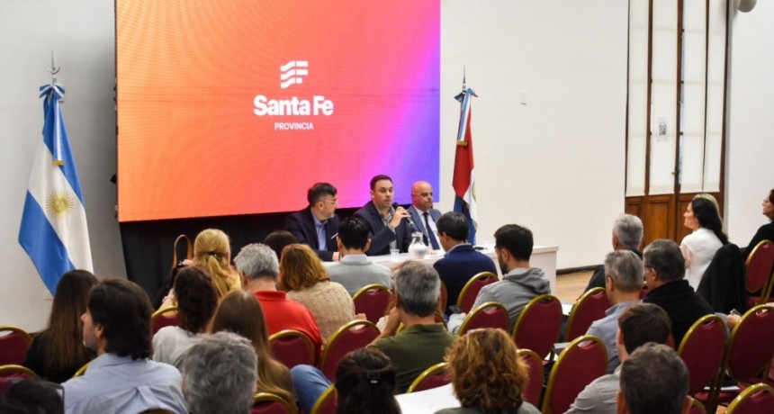 El Gobierno Provincial capacit&oacute; a m&aacute;s de 500 empresas para ser potenciales proveedoras del Estado santafesino