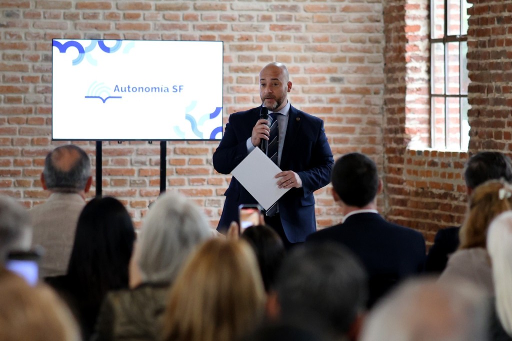 El Concejo cre&oacute; el Programa Autonom&iacute;a SF