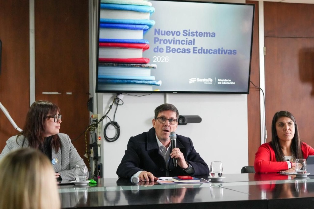 Educaci&oacute;n present&oacute; el Sistema Provincial de Becas, destac&oacute; el alcance de las pol&iacute;ticas territoriales y anunci&oacute; el traslado y concurso de Inicial, Primaria y Especial