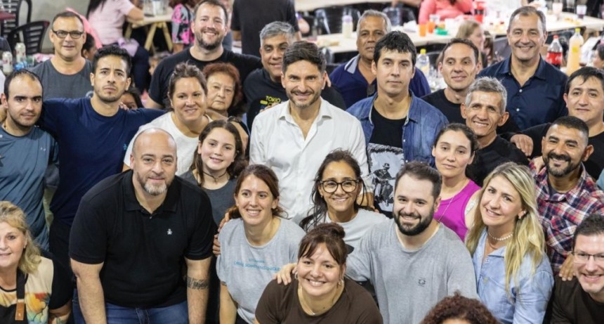 Pullaro: &ldquo;Santa Fe tiene futuro por su gente, que se esfuerza todos los d&iacute;as por salir adelante&rdquo;