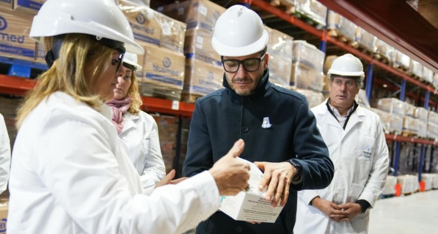 Salud: ante el retiro de Naci&oacute;n, el gobierno de Pullaro inici&oacute; el reparto de medicamentos a centros de salud y hospitales de toda la provincia