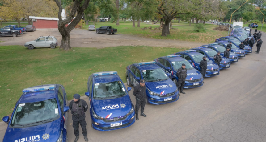La Provincia destin&oacute; m&aacute;s de $12 mil millones en equipamiento para las fuerzas de seguridad