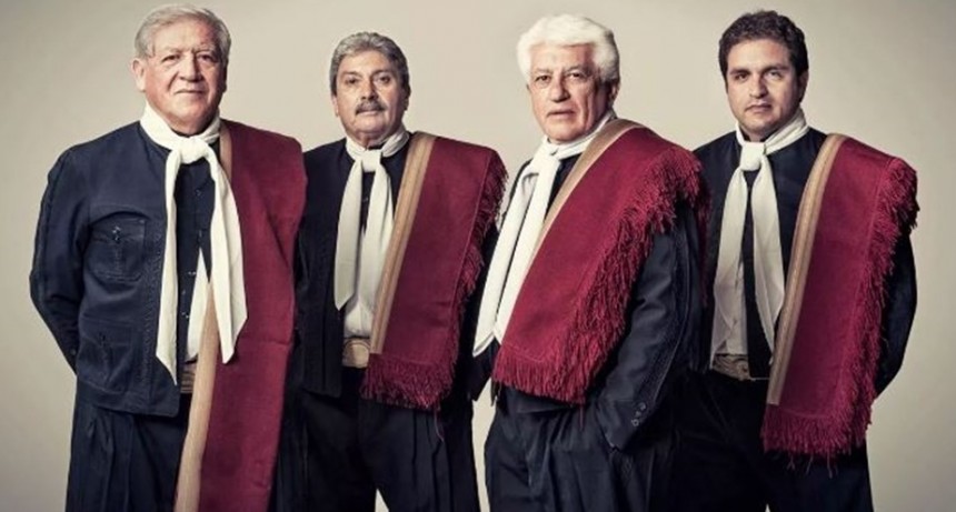 Los Cuatro de C&oacute;rdoba celebran el &eacute;xito de Claro Producciones: &ldquo;Gracias y cari&ntilde;os para todos&rdquo;