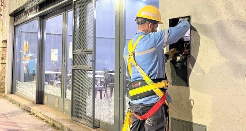 La EPE realiz&oacute; operativos en zonas comerciales de Rosario para disminuir las p&eacute;rdidas no t&eacute;cnicas