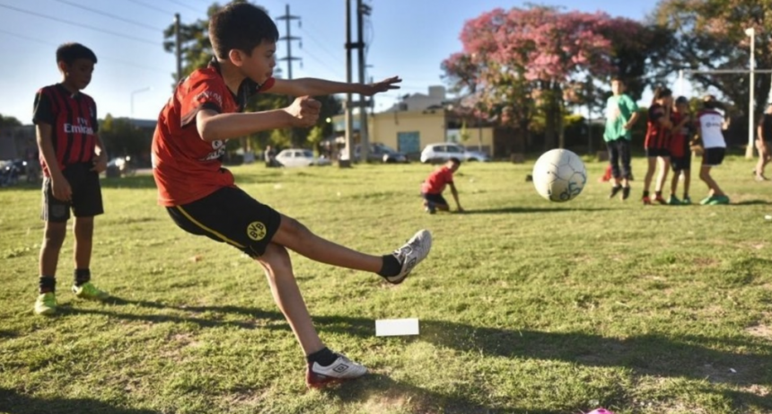 El senador Borla apuesta por una Ley para la contenci&oacute;n y formaci&oacute;n de j&oacute;venes deportistas de clubes y asociaciones de Santa Fe