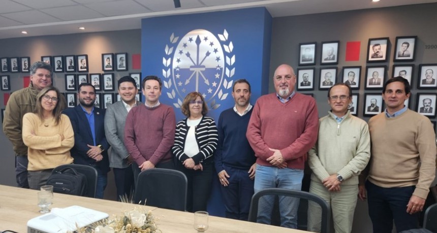 Una misi&oacute;n de la CAF recorri&oacute; las obras del Programa Santa Fe + Conectada