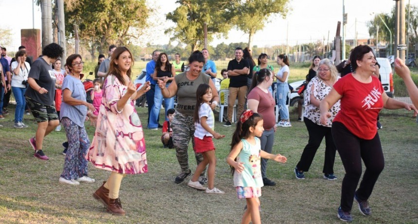 Santo Tom&eacute;: Amplia oferta de talleres y actividades en el centro comunitario de barrio Zazpe
