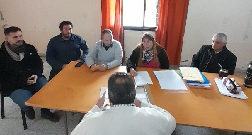 La Municipalidad de Sauce Viejo asiste consultas sobre regularizaci&oacute;n dominial