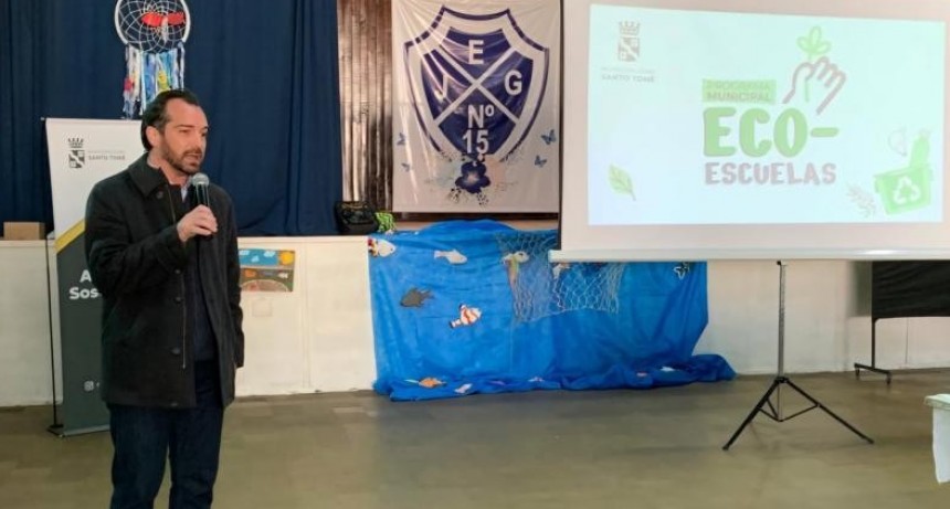 La Municipalidad de Santo Tom&eacute; lanz&oacute; el Programa Eco-Escuelas