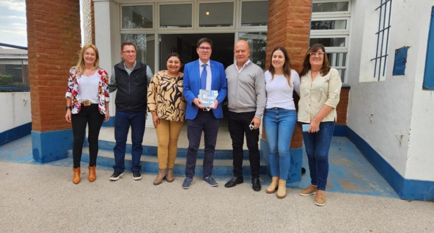 El Gobierno provincial fortalece su pol&iacute;tica educativa en el departamento San Justo