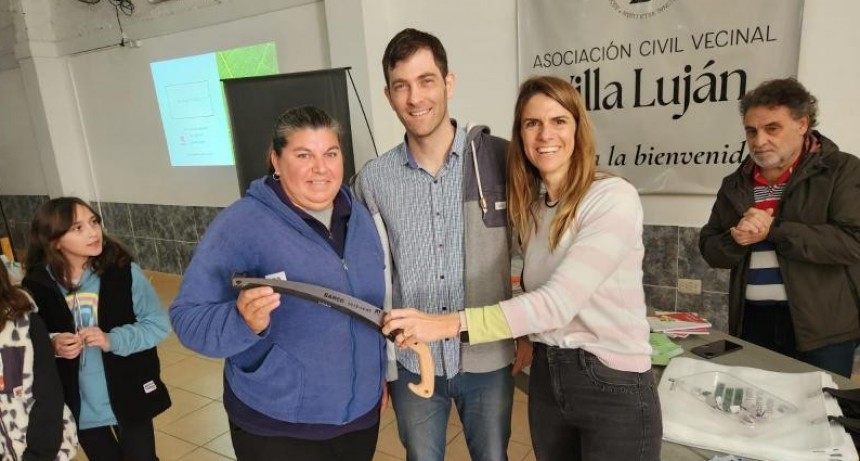 Santo Tom&eacute;: inici&oacute; el Taller de Huerta en la Vecinal Villa Luj&aacute;n "Ense&ntilde;ando a Cultivar en Casa"