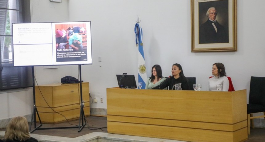Santa Fe fue sede de una jornada sobre &ldquo;Violencia de G&eacute;nero Digital&rdquo;