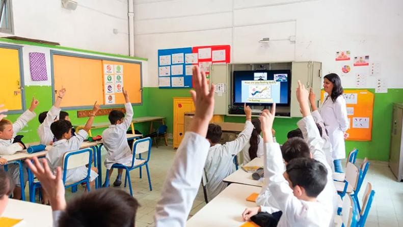 Asistencia Perfecta: más de 51 mil docentes, directivos, secretarios y preceptores cobrarán el incentivo mensual de mayo