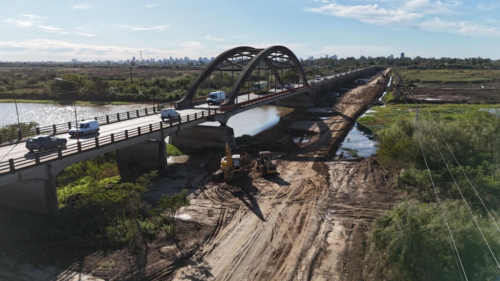 Cómo será el proceso de colocación de los pilotes que sostendrán la estructura del Puente Carretero