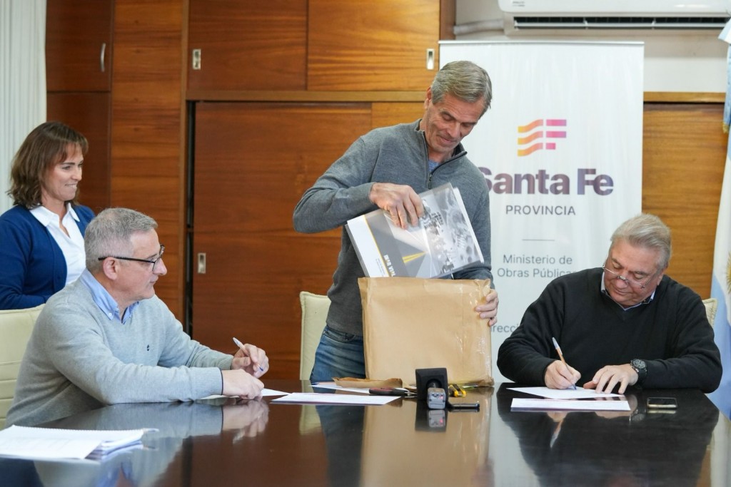 Provincia avanza con la inversión en reparación de rutas santafesinas para mejorar la seguridad vial