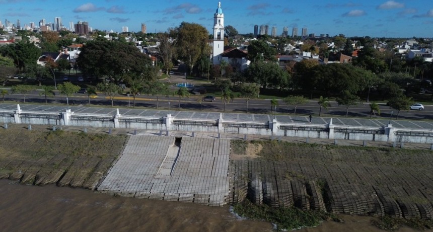 El Gobierno Provincial finaliz&oacute; los trabajos de mantenimiento de las defensas en la Costanera de Santa Fe