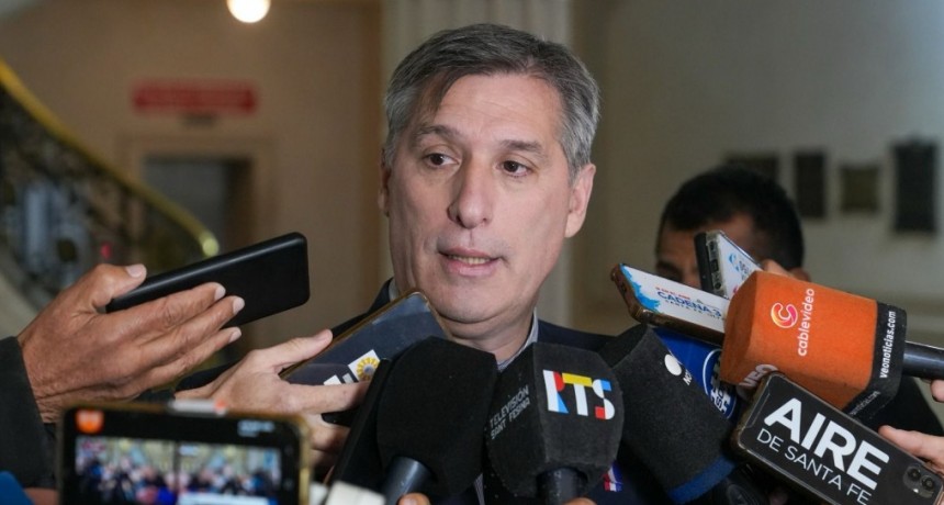 El ministro de Econom&iacute;a anunci&oacute; que este viernes 20 estar&aacute; disponible el medio aguinaldo