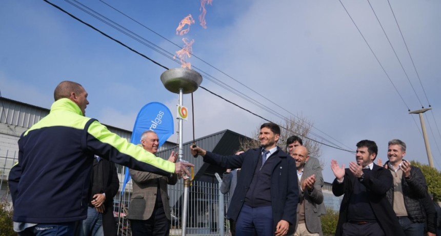 Pullaro inaugur&oacute; el Gasoducto Regional Sur: &ldquo;En Santa Fe la obra p&uacute;blica no es sin&oacute;nimo de corrupci&oacute;n, sino de desarrollo, igualdad y trabajo&rdquo;