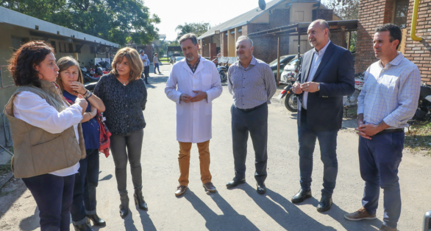 Perotti recorri&oacute; las obras que la provincia realiza en el Hospital de Ni&ntilde;os "Dr. Orlando Alassia"