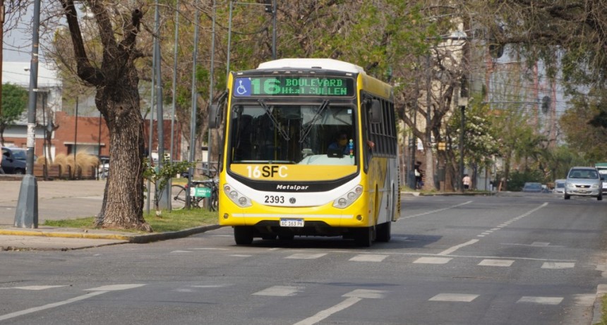  Se cumple el paro de colectivos en Santa Fe y otras provincias