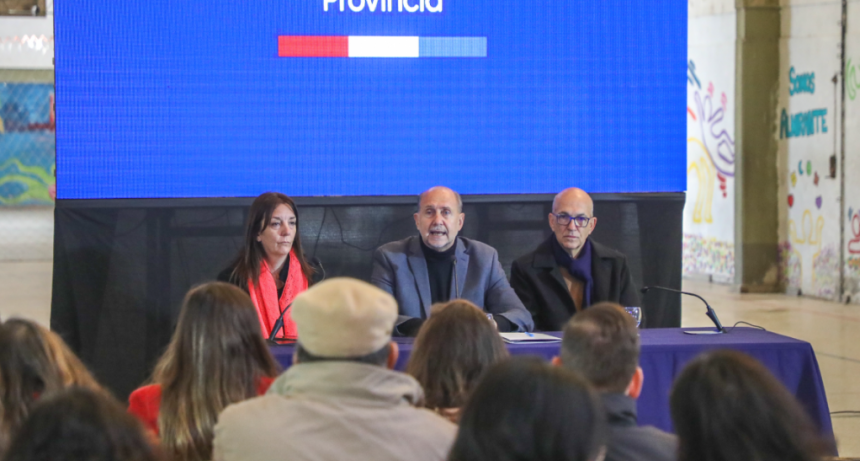 Perotti particip&oacute; de la licitaci&oacute;n del nuevo edificio del Instituto Superior del Profesorado N&deg; 8 "Almirante Brown"