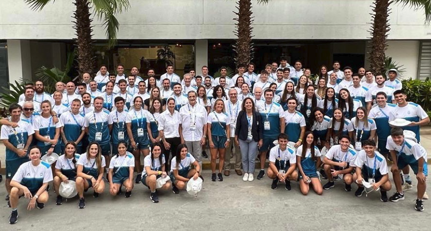 Deportistas de Santa Fe participan en los V Juegos Suramericanos de Playa Santa Marta 2023