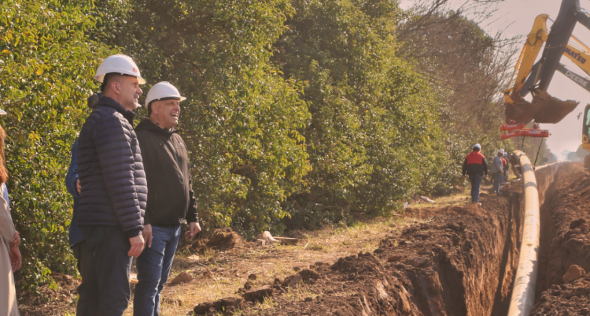 El gobernador Perotti recorri&oacute; las obras del Gasoducto Gran Rosario