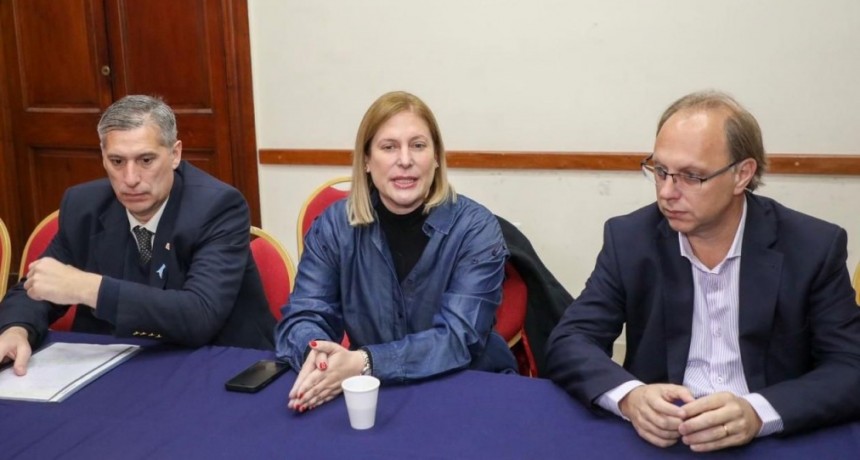 Scaglia y Olivares: &ldquo;Santa Fe representa hoy lo mejor de Argentina a la hora de buscar financiamiento exterior&rdquo;