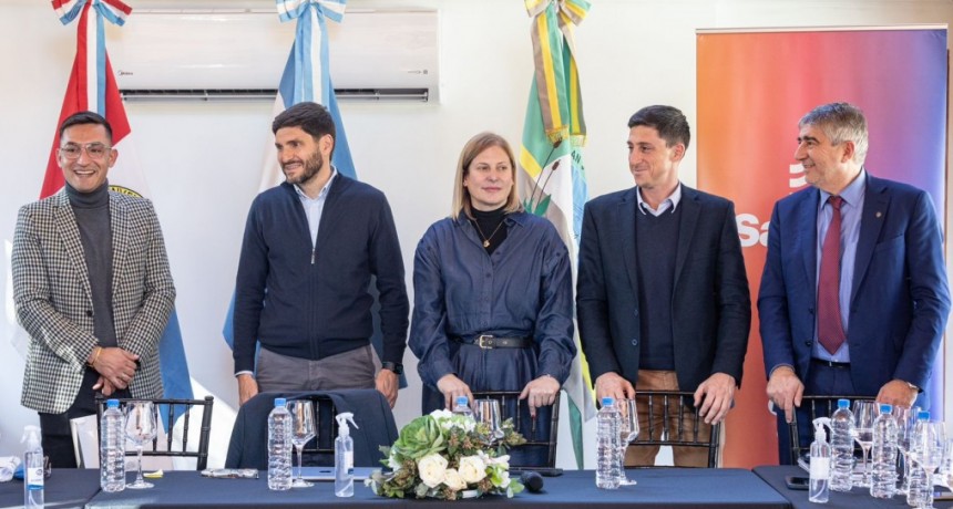 Pullaro reuni&oacute; a su gabinete en San Jos&eacute; del Rinc&oacute;n