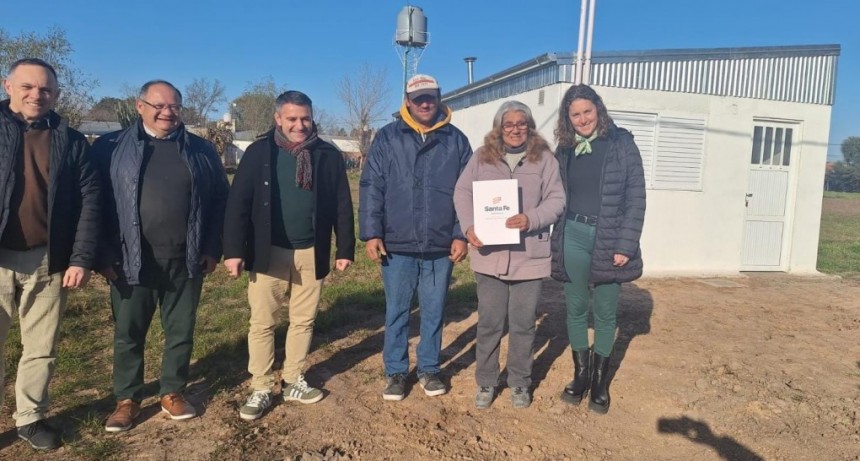 San Agust&iacute;n: el presidente comunal Cristian Osta entreg&oacute; la primera vivienda del Programa Provincial de H&aacute;bitat