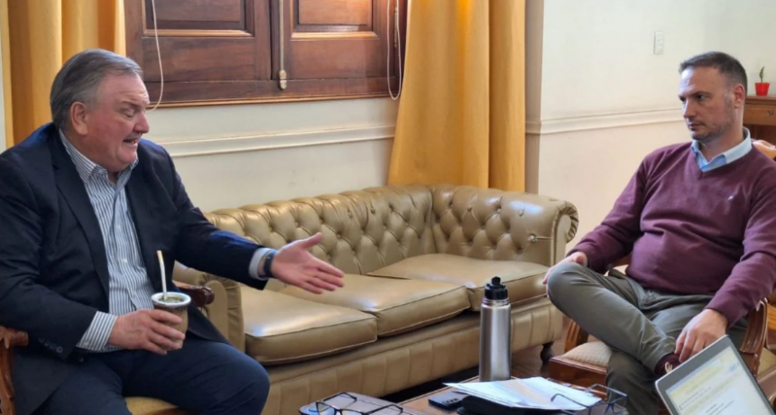 El Senador Felipe Michlig analiz&oacute; con el ministro Enrico la marcha de la obra p&uacute;blicas en el Dpto. San Crist&oacute;bal
