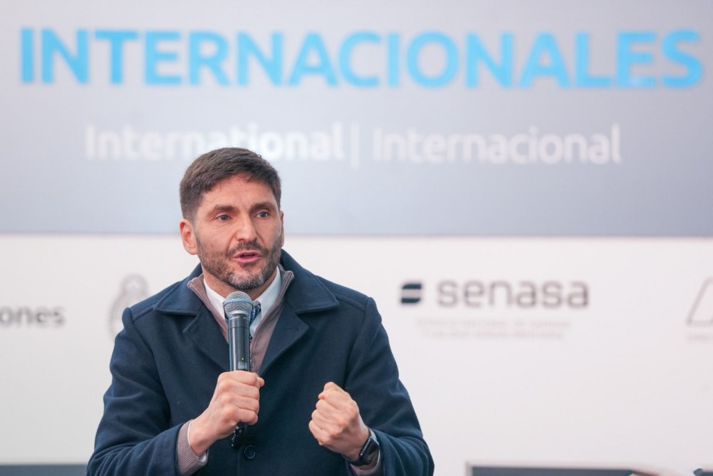 Pullaro: “En Santa Fe gravamos la especulación y financiamos la producción”