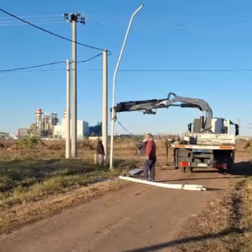Sauce Viejo: nuevas luminarias en barrio Los Conquistadores para reforzar la seguridad
