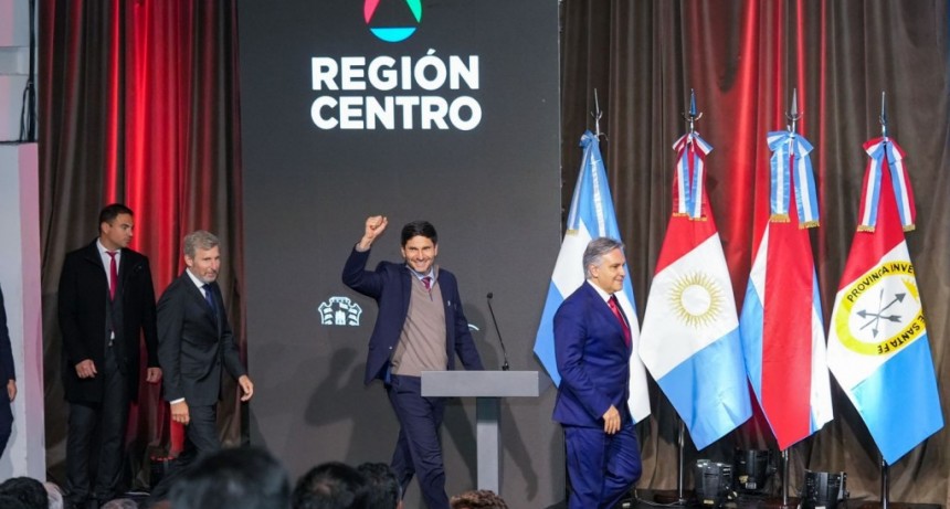 Regi&oacute;n Centro: Pullaro, Llaryora y Frigerio reclamaron m&aacute;s federalismo y el fin de las retenciones al campo